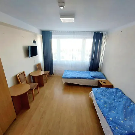 Tanie Noclegi Urzednicza Kielce Exterior photo